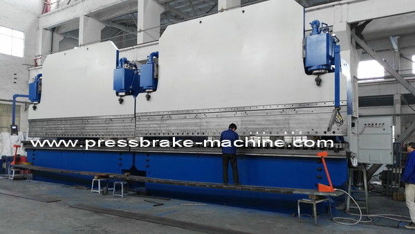 650 Ton Sinkronisasi Tiang Tiang Semi Otomatis CNC Tandem Press Brake Manufacturer