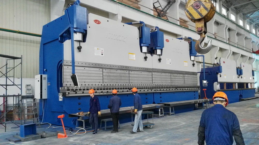 Struktur Baja Bahan Q345 Kekuatan 1200 Ton Mesin Rem Hidrolik CNC Tekan