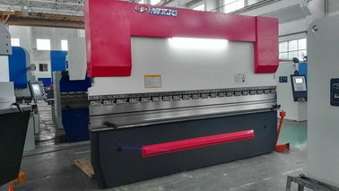 Pabrik rem tekan CNC 130 Ton Mesin Press Mekanik Untuk Membentuk Lembaran Logam