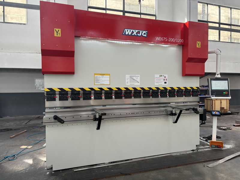 Blog perusahaan terbaru tentang Industri & Kompatibilitas Material dari CNC Press Brake