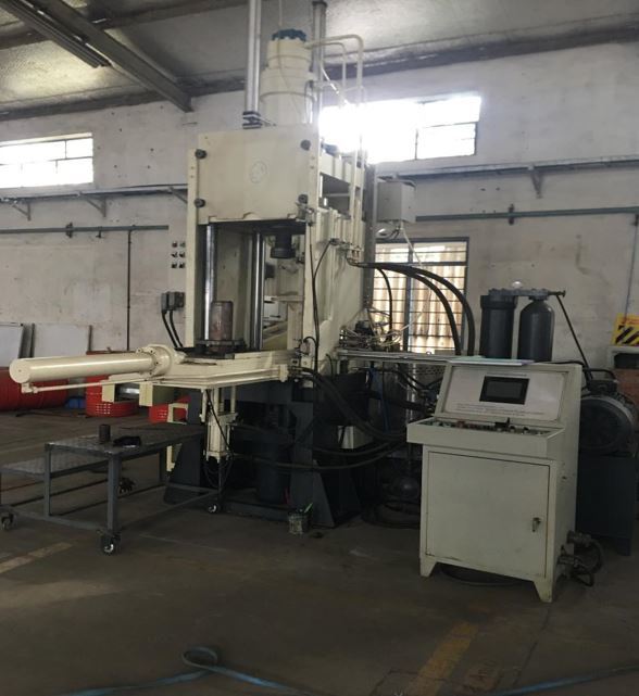 Blog perusahaan terbaru tentang Cara Memilih Mesin Rotor Die-Casting