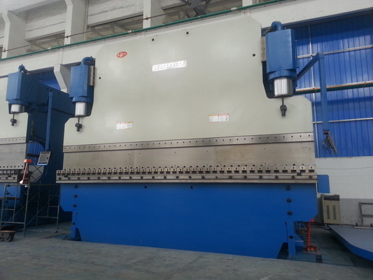 1200T CNC Hydraulic Press Brake Bending Machine Ketebalan 14mm untuk penggunaan industri