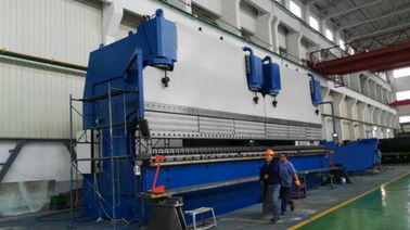 14m Panjang CNC Hydraulic Tadem Press Brake1300 Ton Tekanan Bending U Baja