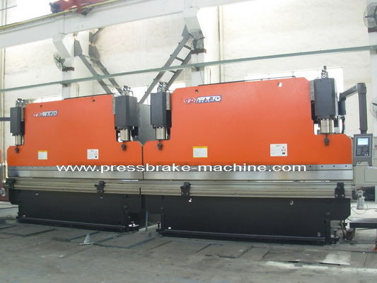 Beli CNC Servo Drive Hydraulic Press 250T Force Heavy Tandem Press Brake Equipment online manufacture