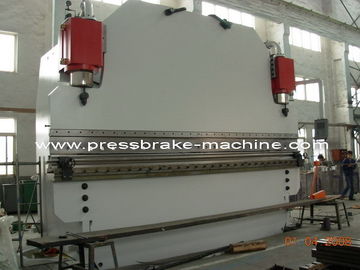 Beli Pengolahan Piring CNC Hydraulic Press Brake 600 T Tekanan Sertifikat CE online manufacture