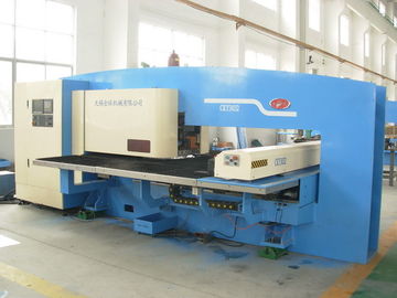 Beli Mesin Punching Turret Hidrolik CNC 60 m / mnt Dengan Sistem FANUC online manufacture