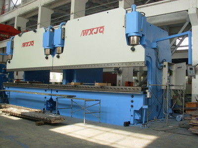 Beli CNC Tandem Press Brake dengan kedalaman tenggorokan 200mm sampai 1600mm Kecepatan maksimum 70 Mmin sampai 180 Mmin dan akurasi Back Gauge 0,02 mm online manufacture
