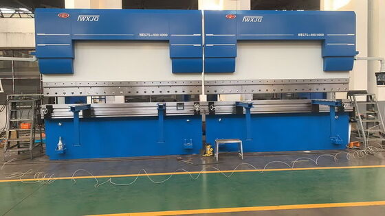 membeli CNC Tandem Press Brake dengan Ketinggian Meja 800 mm sampai 1200 mm 500-1000 mm Range Back Gauge dan 200 mm sampai 1600 mm Kedalaman Tenggorokan online manufacture