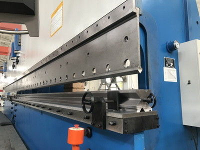Beli Tandem Press Brake with Back Gauge Accuracy 0.02 Mm Throat Depth 200mm to 1600 Mm and Table Width 200 to 800 Mm online manufacture