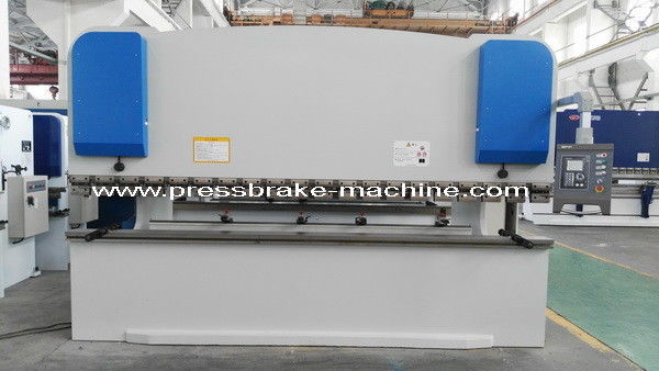 Serbaguna 380V Metal Sheet Press Brake Untuk 3200mm Panjang