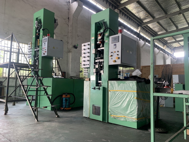 50 Ton Mechanical Powder Compacting Press untuk Pengolahan Isolator Keramik