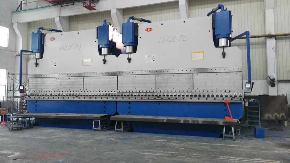 1600Ton CNC Hydraulic Tandem Press Brake Max. ketebalan lentur 20mm Baja Ringan
