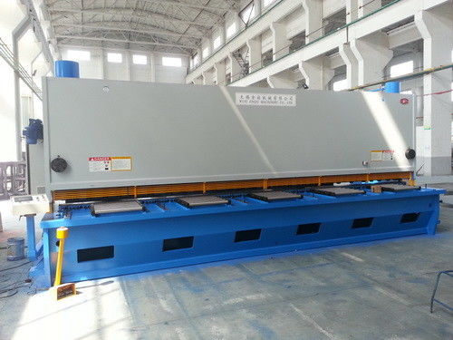 Mesin Geser Hidrolik Guillotine Mechnical 6,5 Geser Baja