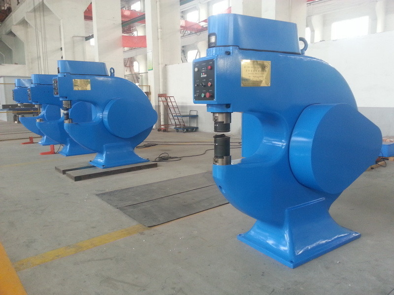 Eckold Kraftformer KF 665-460 Mesin pembentuk dengan alat peregangan berbentuk paruh