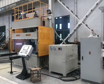 Deep Drawing Mobil Pintu 200T Hidrolik Mesin Press Servo Drive 2x1.5m Meja Kerja